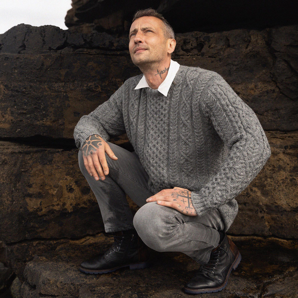 B222G CARTER ARAN WOOL REGULAR FIT JUMPER GREY